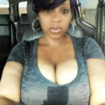 black chaude en décolleté