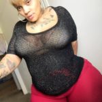 Grosse et ronde : black blonde