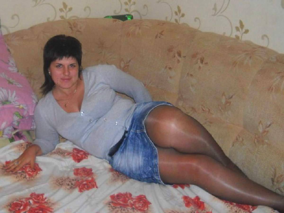 Cherche complice pour jeux adultes rencontre-Ronde-Courbevoie