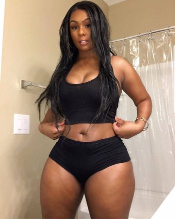 Latine Pulpeuse pour Jeux Coquins rencontre-Ronde-Nanterre