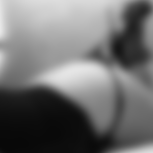 Rencontre femme Nantes : Mes courbes piquantes te font fantasmer ? Appelle ! rencontre-Ronde-Nantes