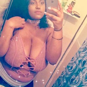 Chloé - rencontre-ronde-nimes-ilC6