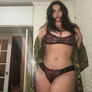 Clémence - rencontre-Milf-Annecy