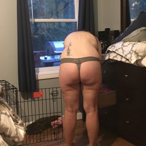 Une belle soirée, ça te dit ? Laetitia - rencontre-Milf-Bourges