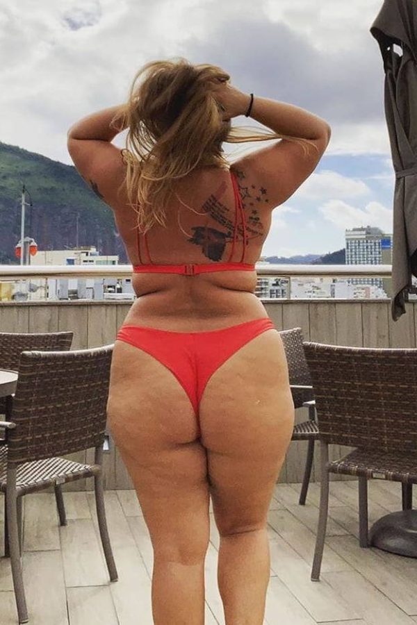 Cherche compagnon de jeux curieux rencontre-Ronde-Cergy