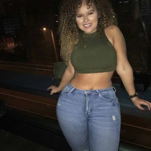 Juste un apéro ? 🍸 Sofia - rencontre-Ronde-Aubagne